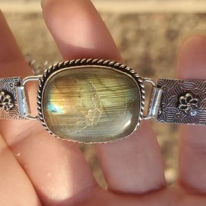 New Labradorite 925 Silver Bracelet.